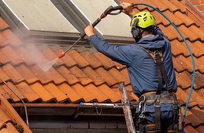 Démoussage et hydrofuge de toiture à Mory-Montcrux