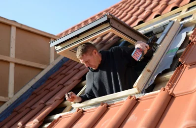 Pose de fenêtres de toit Velux à Mory-Montcrux